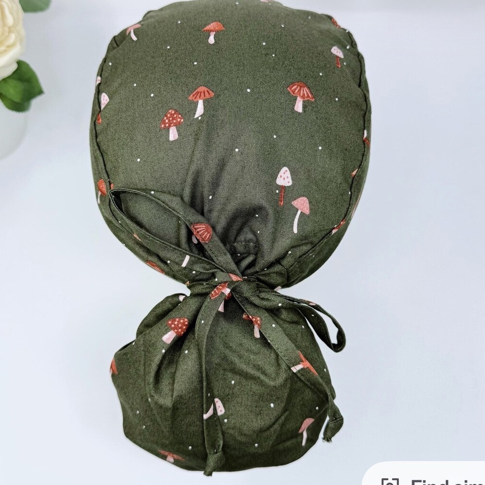 Scrub cap